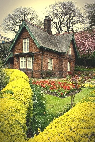 Garden Cottage, Edinburgh, Scotland